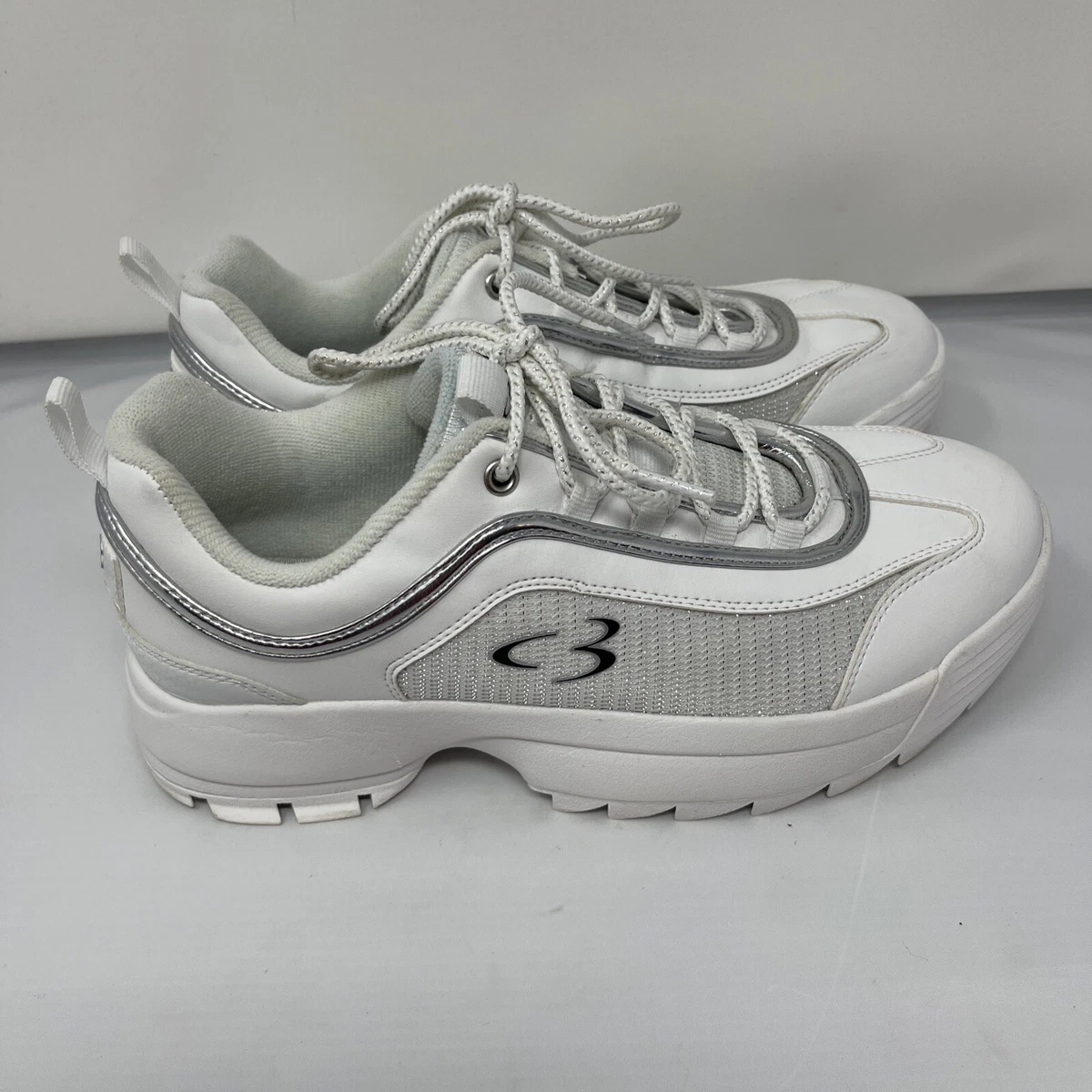 Skechers womens sales size 3