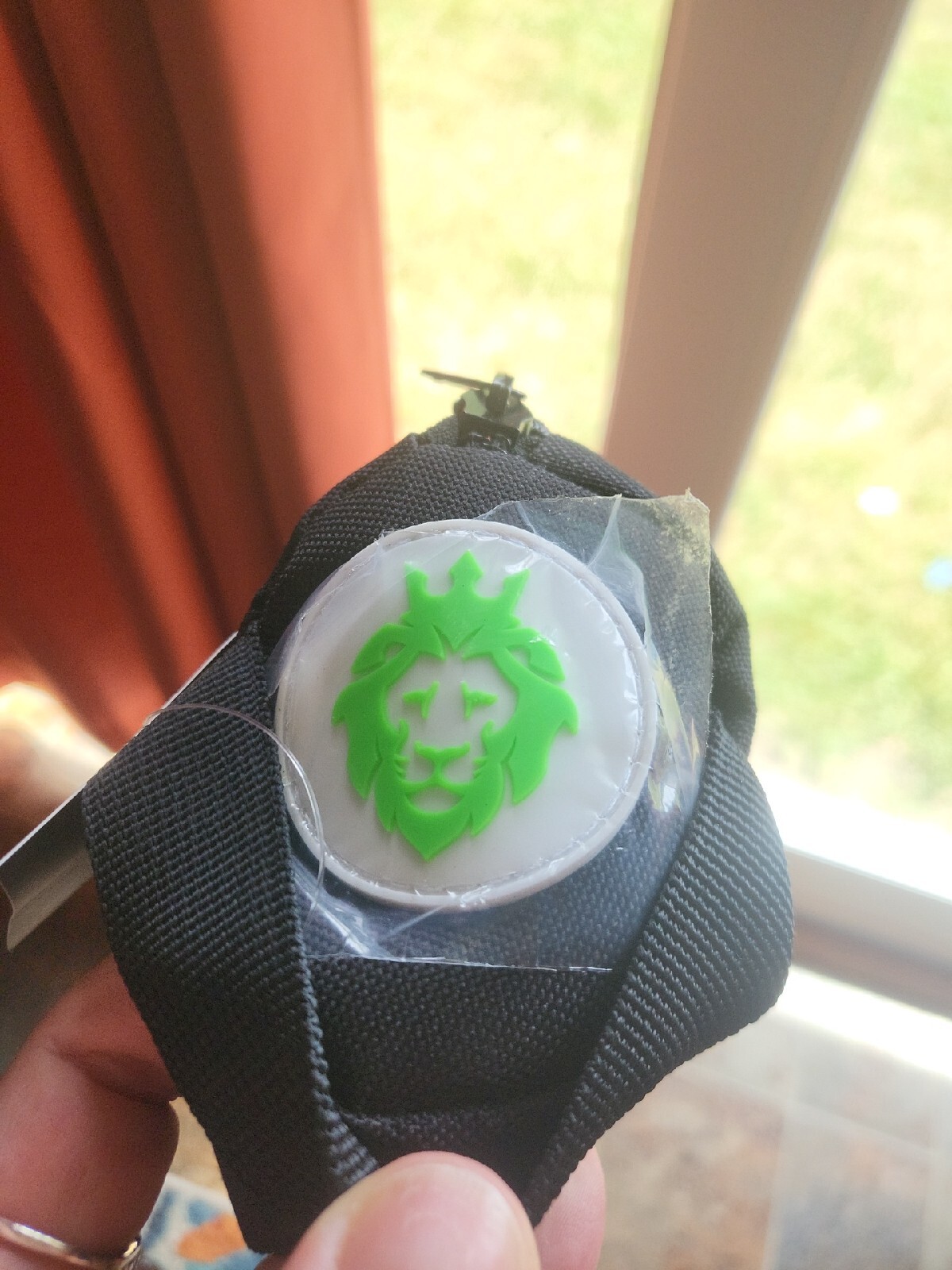 Picture 4 of 5