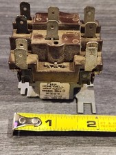 Honeywell 9225 General Purpose Relay Contractor  R8222D 24V 50/60HZ tested