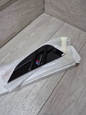 BMW M3 2022 Beplankung Zierleiste Kotfl�gel 51132469620 SKK18149