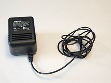 Yamaha Power Adapter PA-3B OEM External AC DC10-12V 700mA