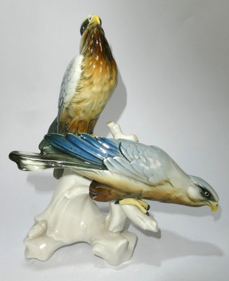 Greifvögel  Falke Karl Ens Porzellanfigur A-9