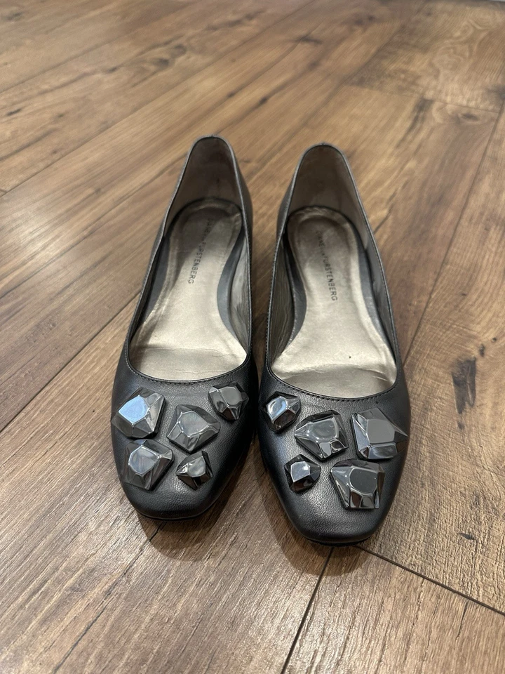 Sapatilhas de balé Diane von Furstenberg DVF femininas cinza designer enfeitadas tamanho 8 - Imagem 2 de 4