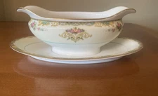 Vtg Noritake Gloria Porcelain Gravy Boat Attached Under Plate 3.5” X 9” X 6”
