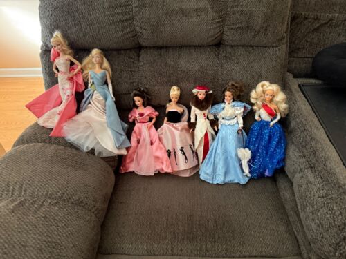 Collectors Edition Barbie’s Dress Lot Of 7