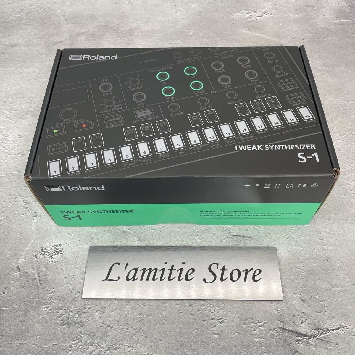 Roland S-1 Tweak Synth Compact Polyphonic Synthesizer Module