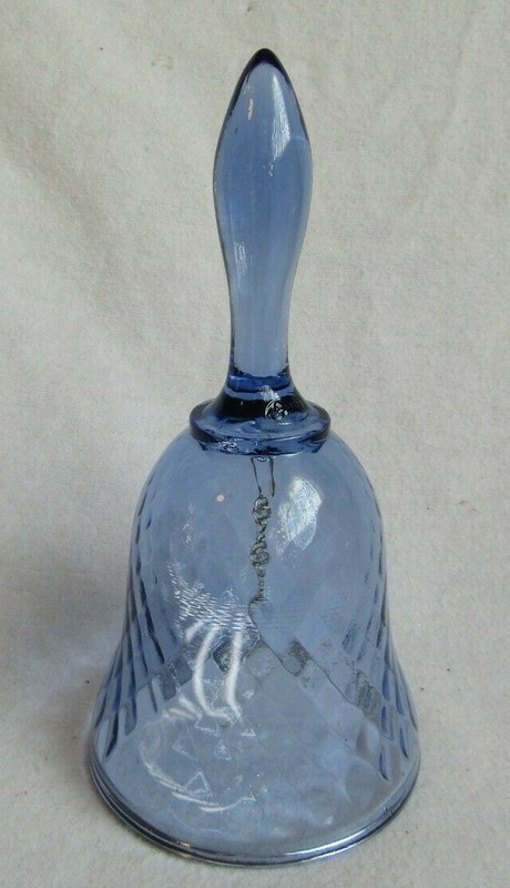 FENTON GLASS BLUE DIAMOND OPTIC   6-1/2  BELL