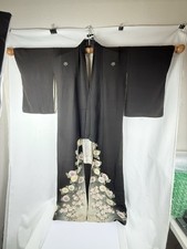Vintage Japanese Kurotomesode Kimono Silk Black Floral 5 Crests w/ Sayagata Sash