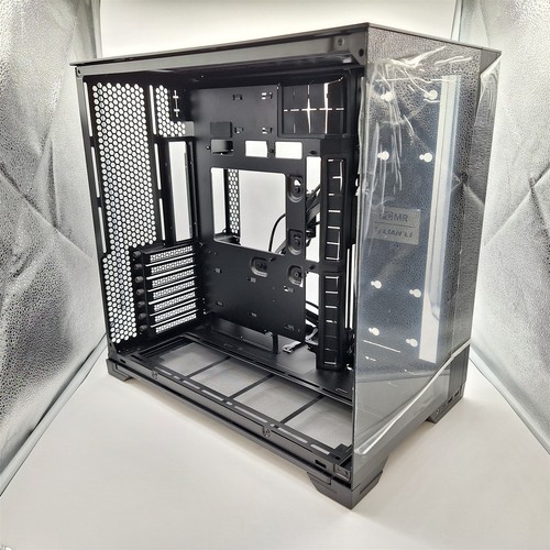 Lian Li O11 Vision Compact Black-Steel-Tempered Glass ATX Mid Tower Case *READ* - Picture 2 of 6