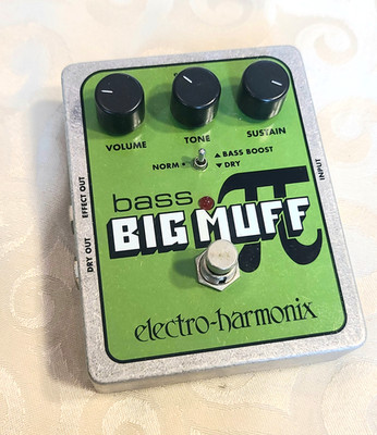Electro Harmonix Big Muff Guitar Pedal