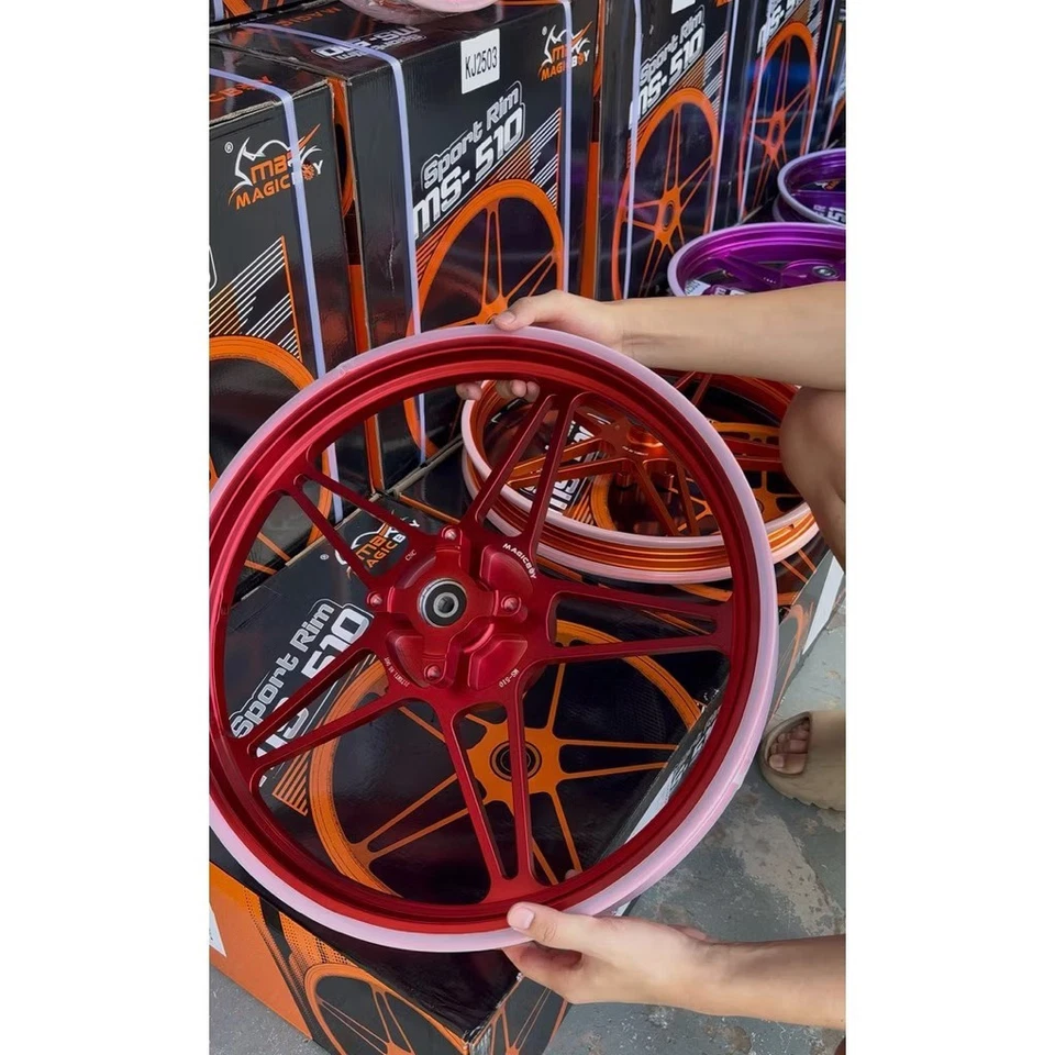 Motorcycle Wheel / Sportrim - Image 3 of 4
