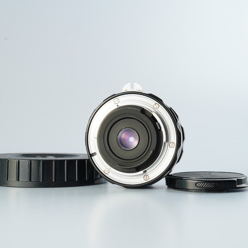 EXCELLENT Nikon Non Ai Nikkor-H Auto 28mm F/3.5 Prime Lens - Picture 3 of 22