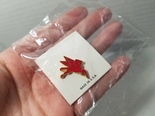 Mobil Oil Flying Red Pegasus Iconic Logo Lapel Pin Rare Vintage USA Made NOS NEW - Picture 2 of 4