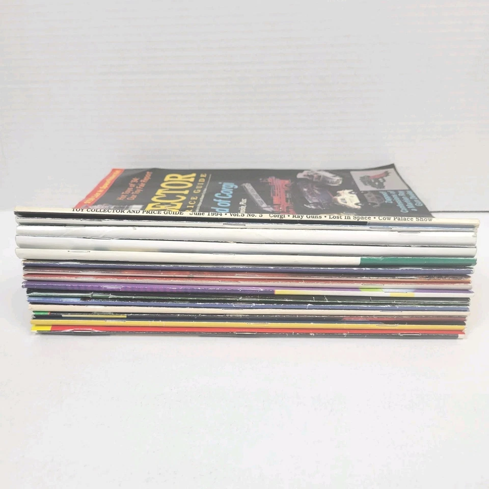 Lote Antigo de 15~Brinquedos de Colecionador~Revista de Colecionador de Brinquedos Anos 90 1993-97 - Imagem 2 de 4