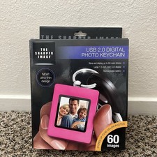 The Sharper Image USB 2.0 Digital Photo Keychain Pink 1.5" LCD Rechargeable