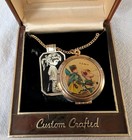 Vtg Moppets Fran Mar 1971 Locket Necklace W Original Packaging NOS - Patriotic  — photo 3