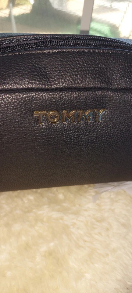 Tommy Hilfiger Purse - Image 4 of 4