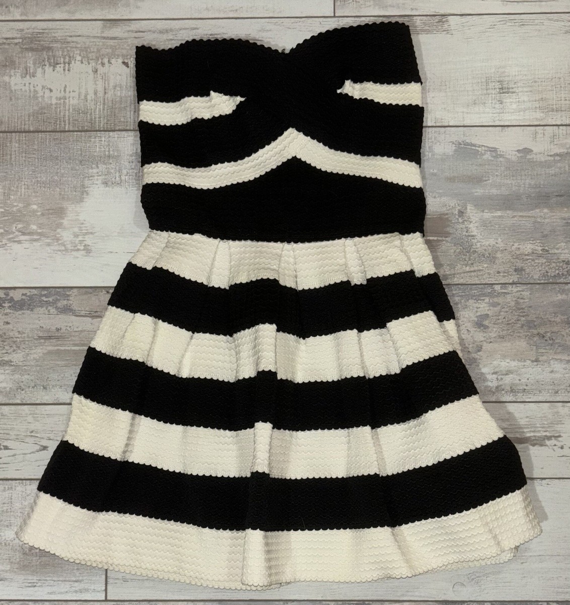 Alythea Strapless Dress size L large - Black/Off-White/Stripes B | eBay