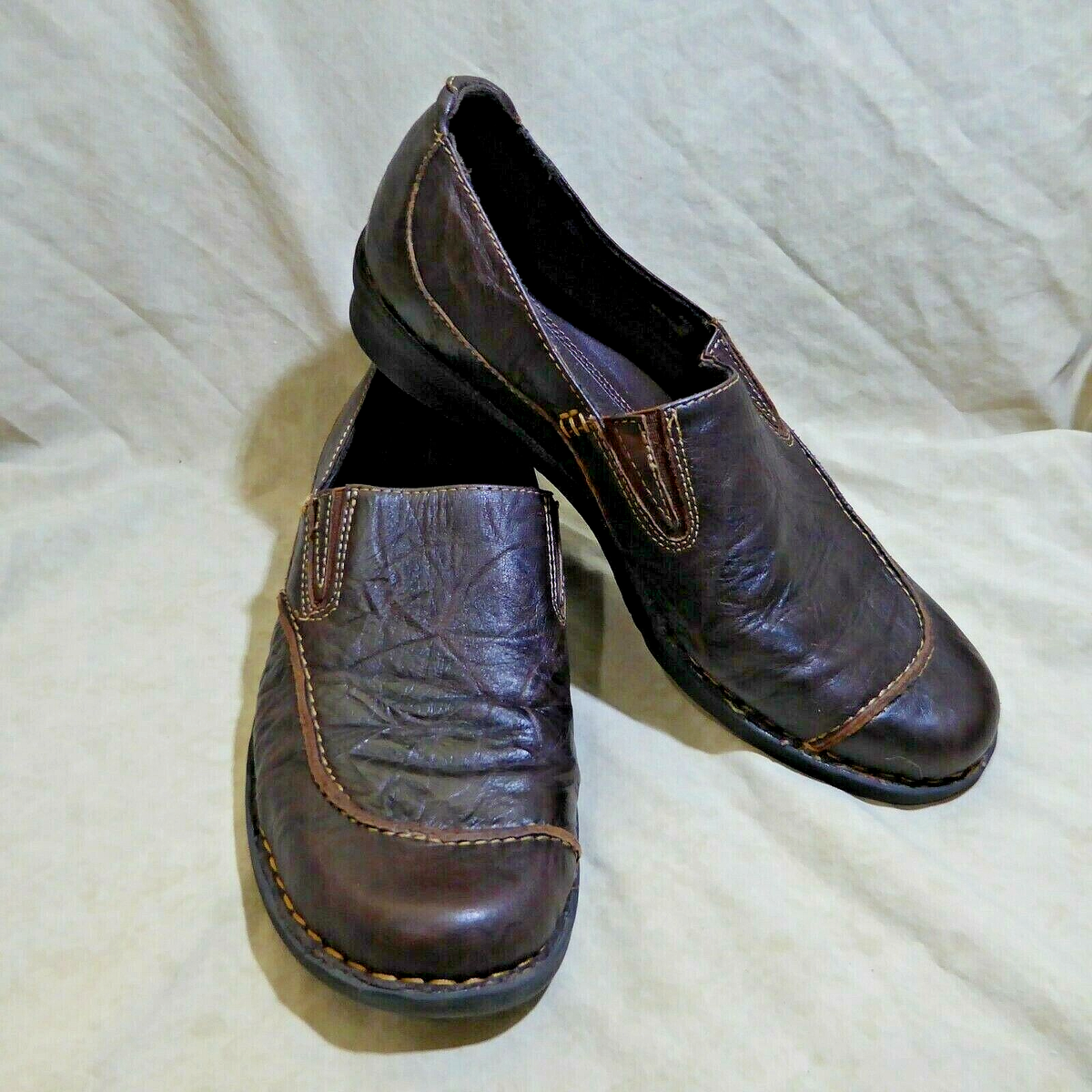 Clarks Rich Brown Leather Slip-On Loafers Amazon.com | Clarks Women main image 2