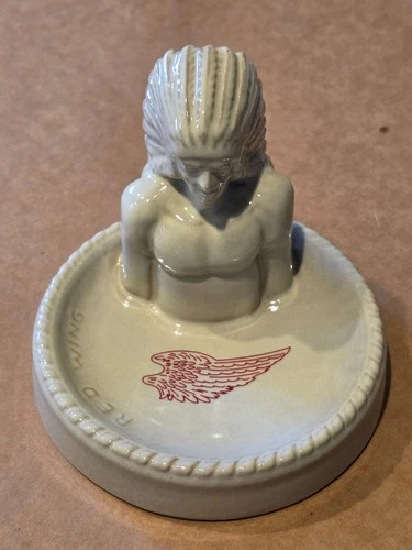 2012 Red Wing Winter Collectors Society LTD Des Moines Native American Ashtray