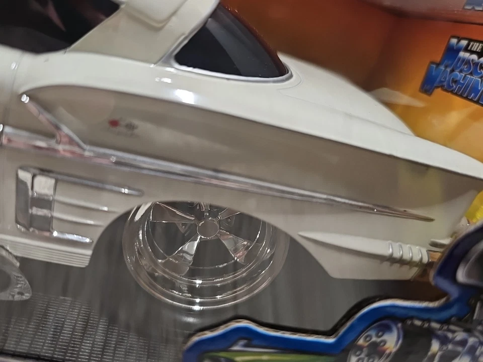 Vntg 2003 Muscle Machines 1958 Chevrolet Impala 1:18 Scale Diecast *Rare* !READ! - Image 4 of 4