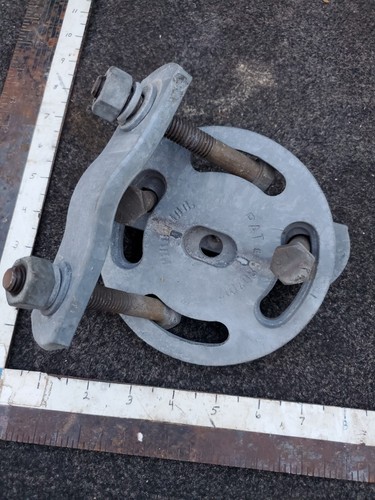 Adjustable Crossover Plate 1.5" To 3" OD Pipe To Pipe Galvanized Steel Saddle Br