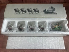 Dept 56 Heritage Village Sleigh and Eight Tiny Reindeer Set #5611