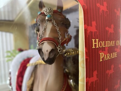 Breyer 'Holiday On Parade' Christmas Horse 2013 | eBay UK