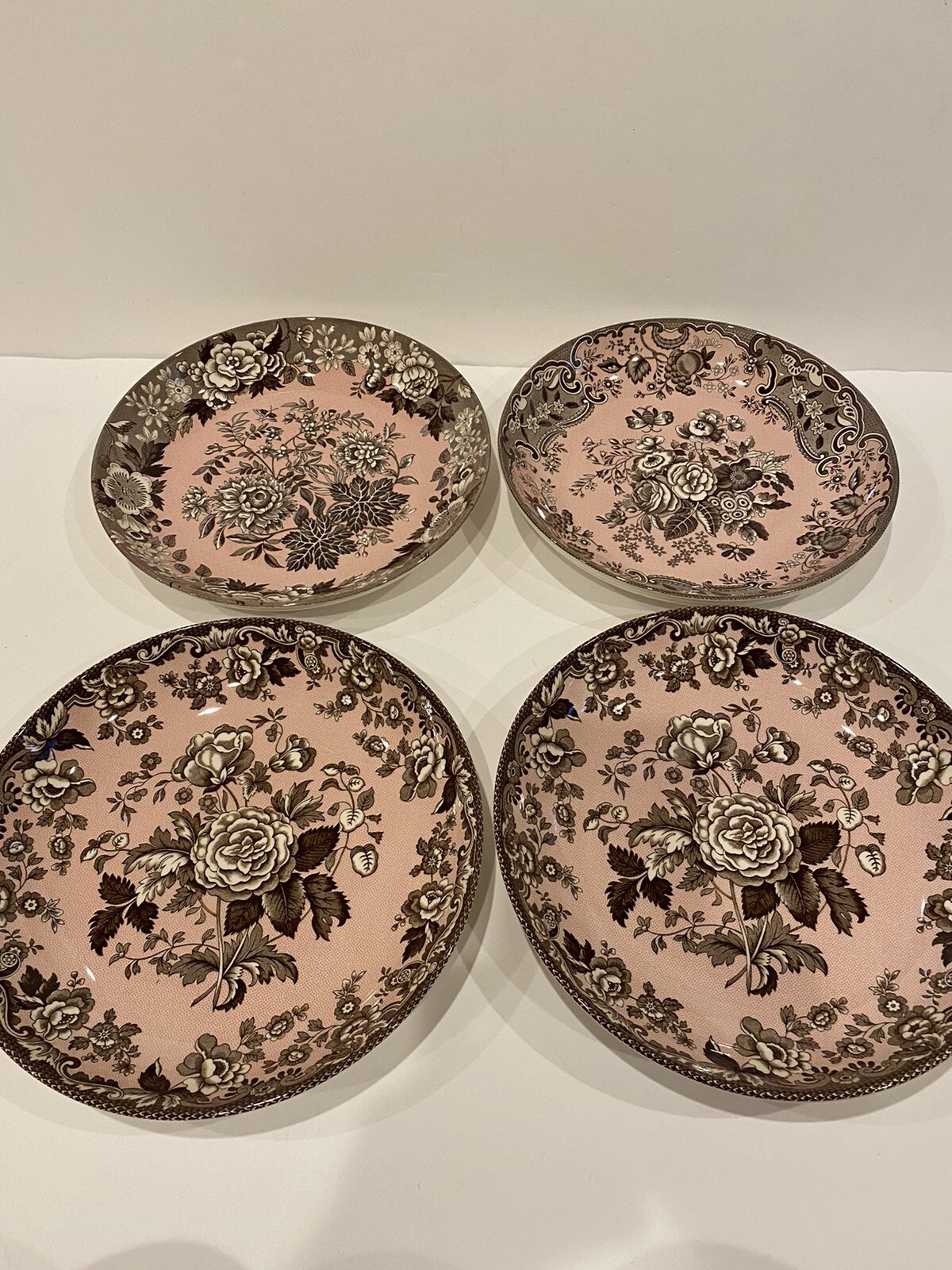 Spode Archive Collection 4 8.75” Salad/Soup Bowls Jasmine, Blue Rose
