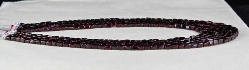 Natural Garnet 842 Ct Square Beads 5 Line Ladies Fashion Necklace - Picture 6 of 9
