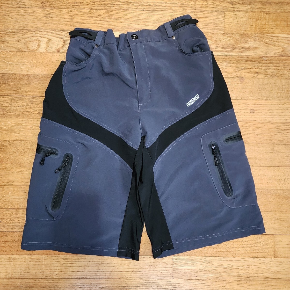 Arsuxeo Men's Multi-Pocket Loose Fit Cycling Shorts Gray