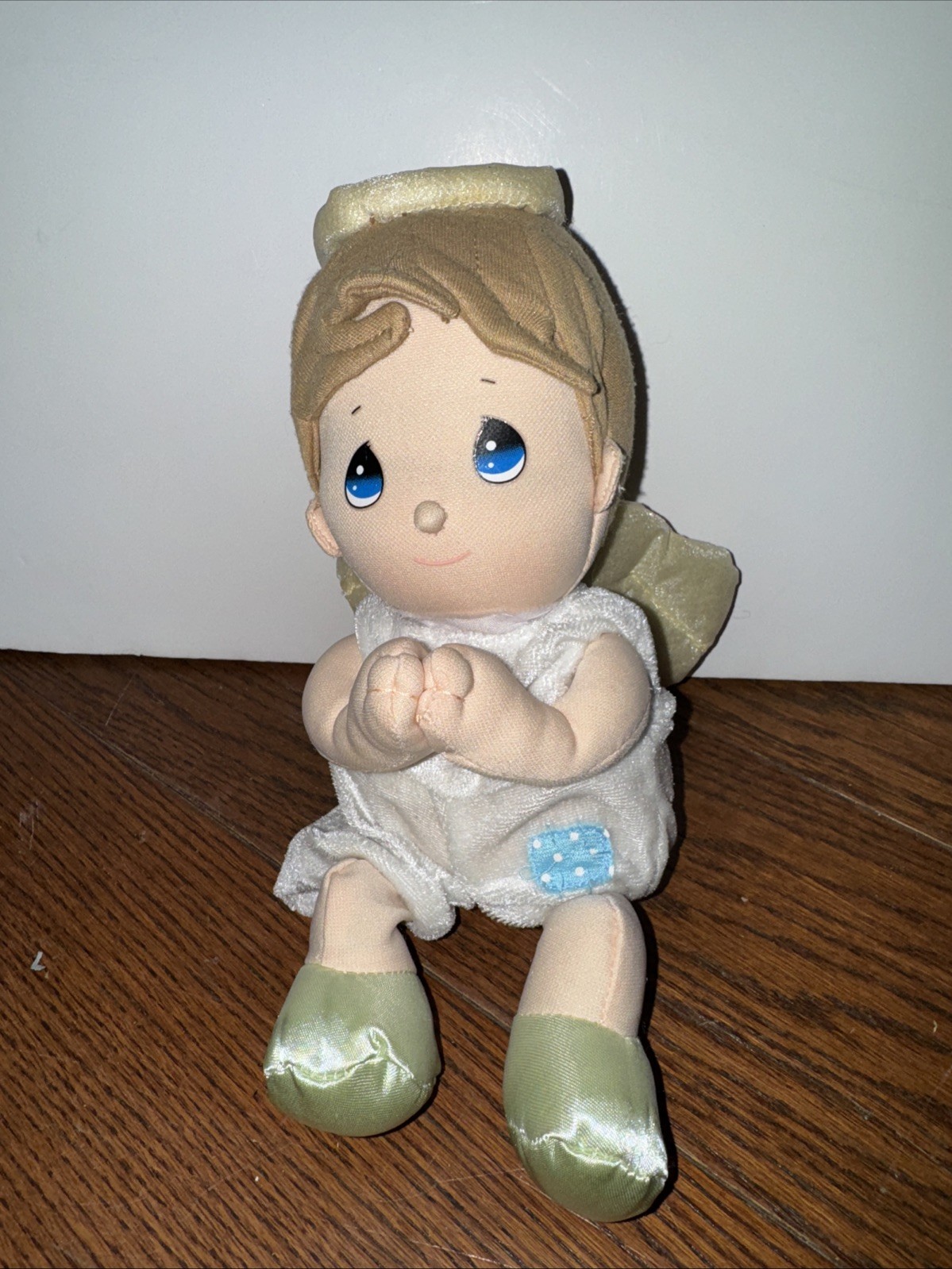 Vintage Sam Butcher Precious Moments Doll Praying Hands Angel Wings