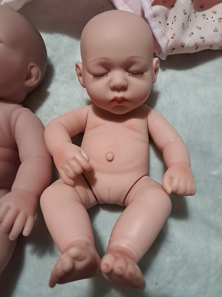 Berenguer Baby Dolls Lot of 2~Blue Eyes~14"~Vinyl Girl Newborn~Cloth Body Girl - Image 2 of 4