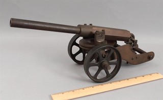 Antique Bronze Iron WWI Artillery Mechanical Side to Side Artillery Cannon Model