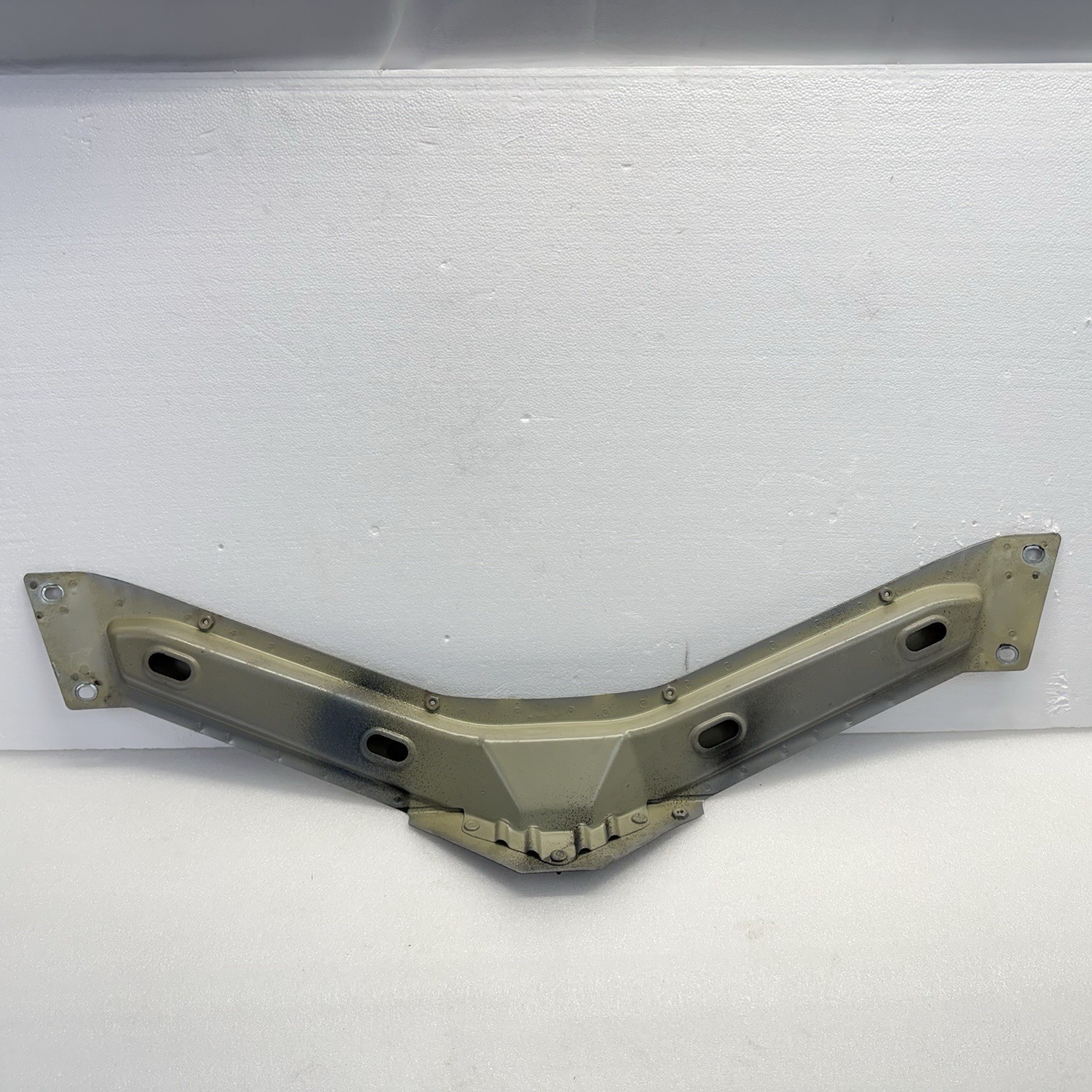 03-13 Maserati Quattroporte M139 Front Upper Radiator Support Bracket OEM