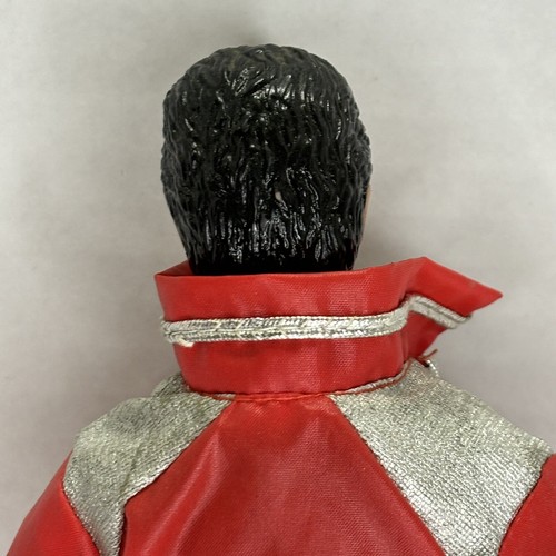 1984 Vintage Michael Jackson Puppe Beat It Outfit MJJ Productions Figur mit Ständer - Bild 12 von 19