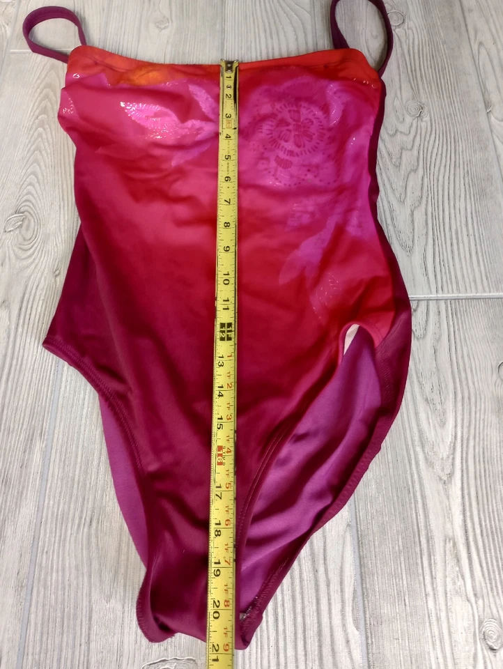 Traje de baño vintage Roxanne talla sujetador, estampado floral brillante talla 32C/8 Foto 2 de 4