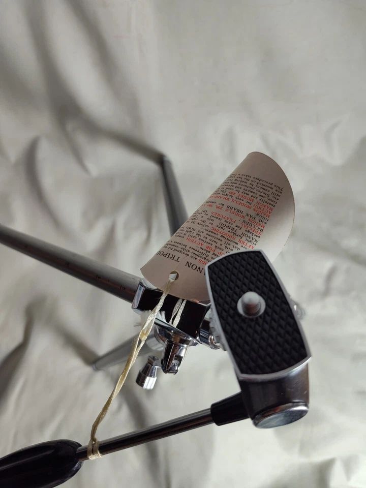 Vintage Telescoping Manon Model 400 Tripod Pre-Owned - Image 2 of 4