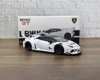 Mini GT #126 LB Works Lamborghini Huracan GT White LBWK | eBay