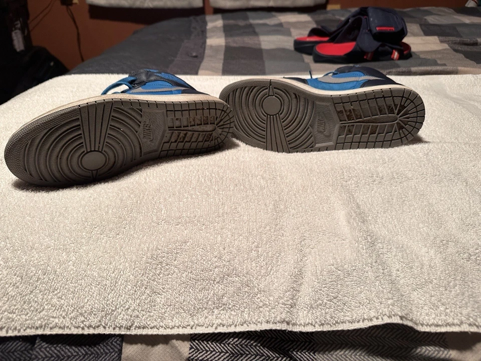 Size 9 - Jordan 1 Phat Mid Obsidian Photo Blue - Imagem 4 de 4