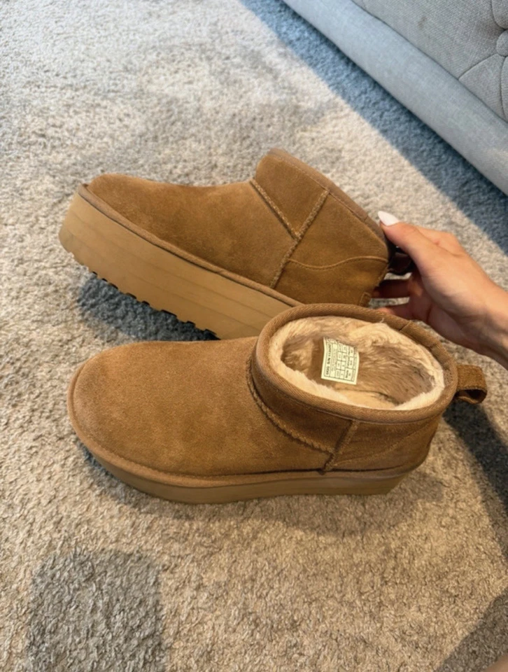 UGG Classic Ultra Mini Platform Brown Suede Sheepskin Lined Boots UK 6, photo 2 of 5