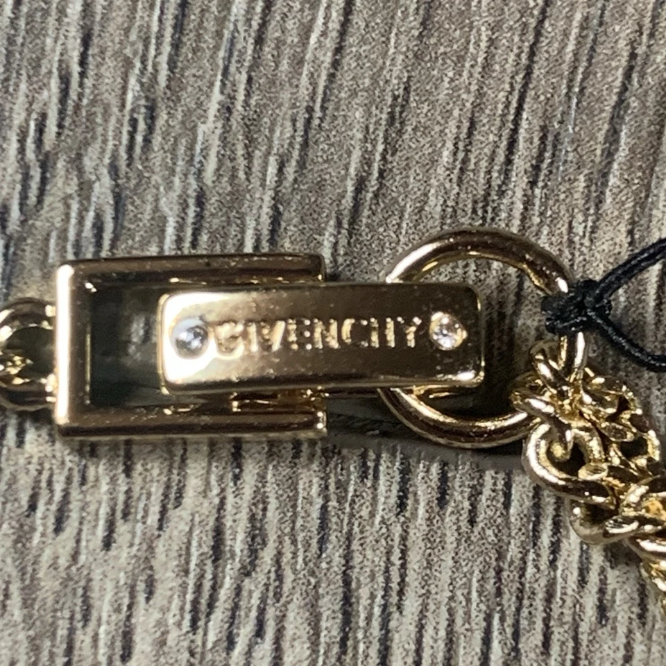 Collar Givenchy $80 Piedra Esmeralda Rodio Tono Plata Y Gota Foto 3 de 4