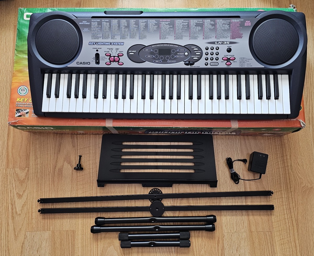 【良品】CASIO LK-35 H.I.K.A.R.I NAVIGATION Casio LK-35 Lighted Key Learning Keyboard w/ Stand Adapter Box 61