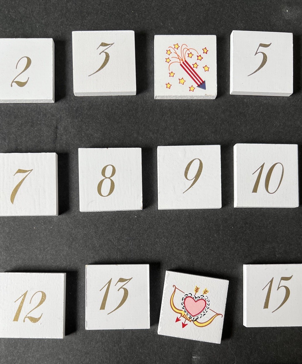 1995-12pc Adorable Ashton Drake Babies Wood Display Perpetual Calendar