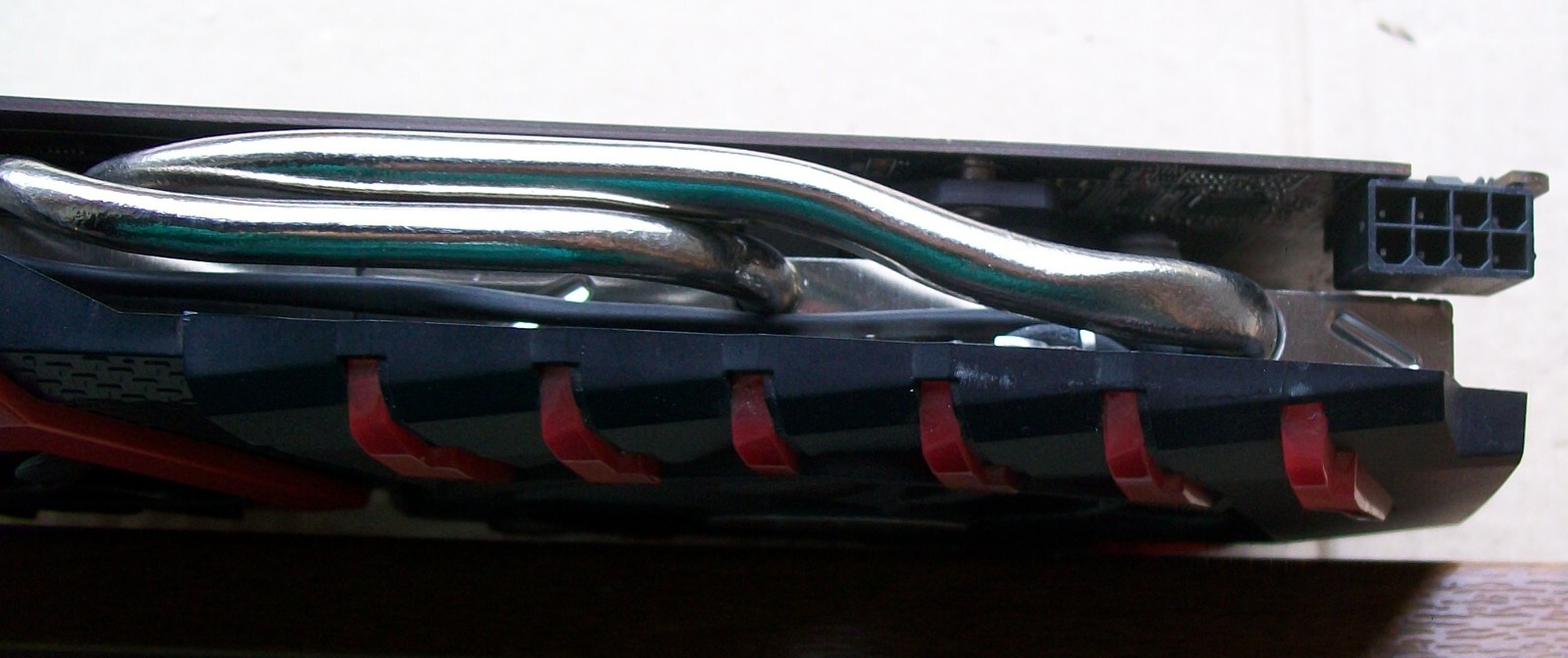 Foto 4 di 9