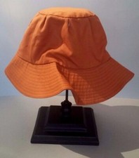 Chapeau toile orange vintage