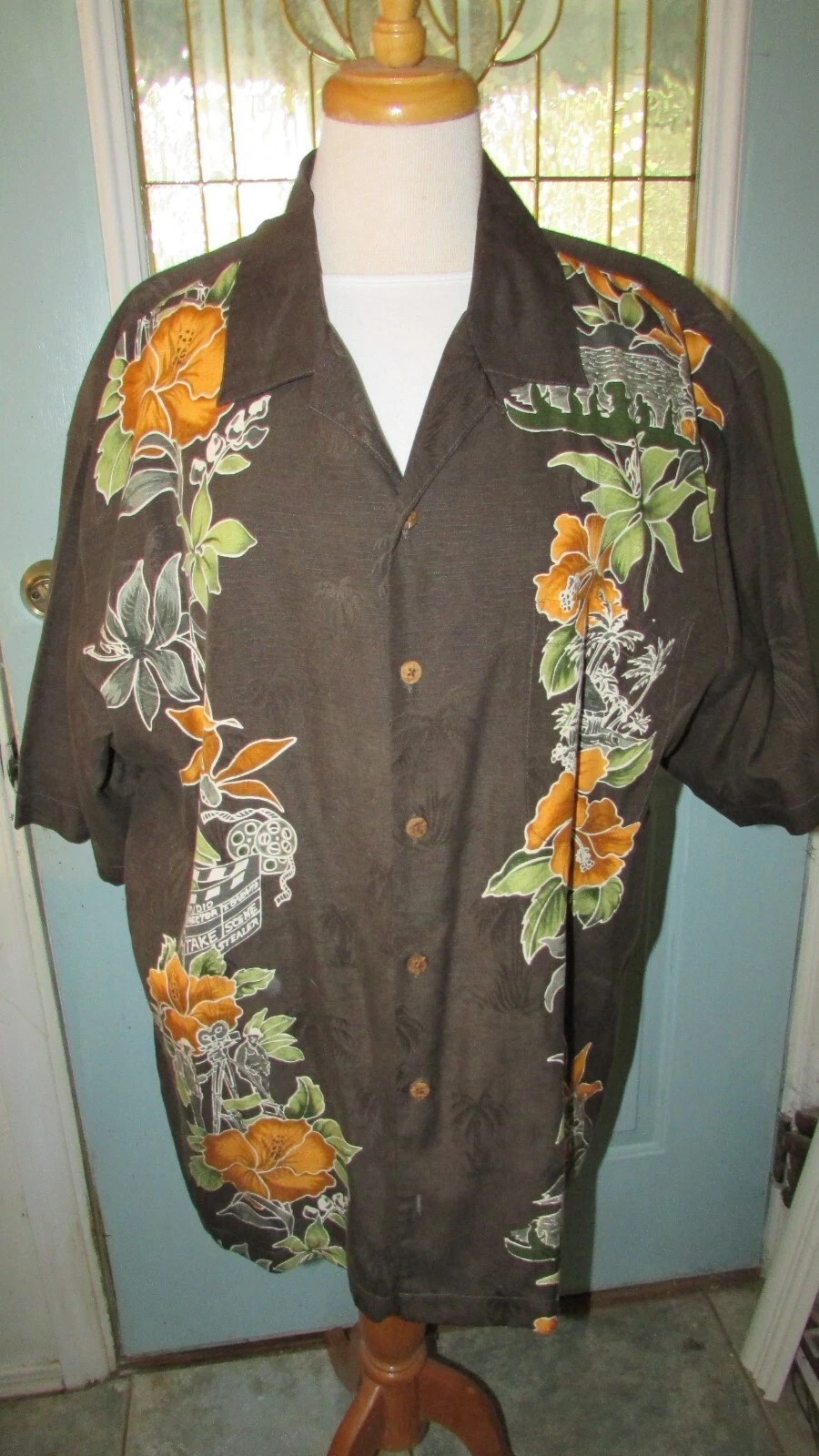 VINTAGE HAWAIIAN SHIRT TOMMY BAHAMA SILK UNISEX SIZE LARGE
