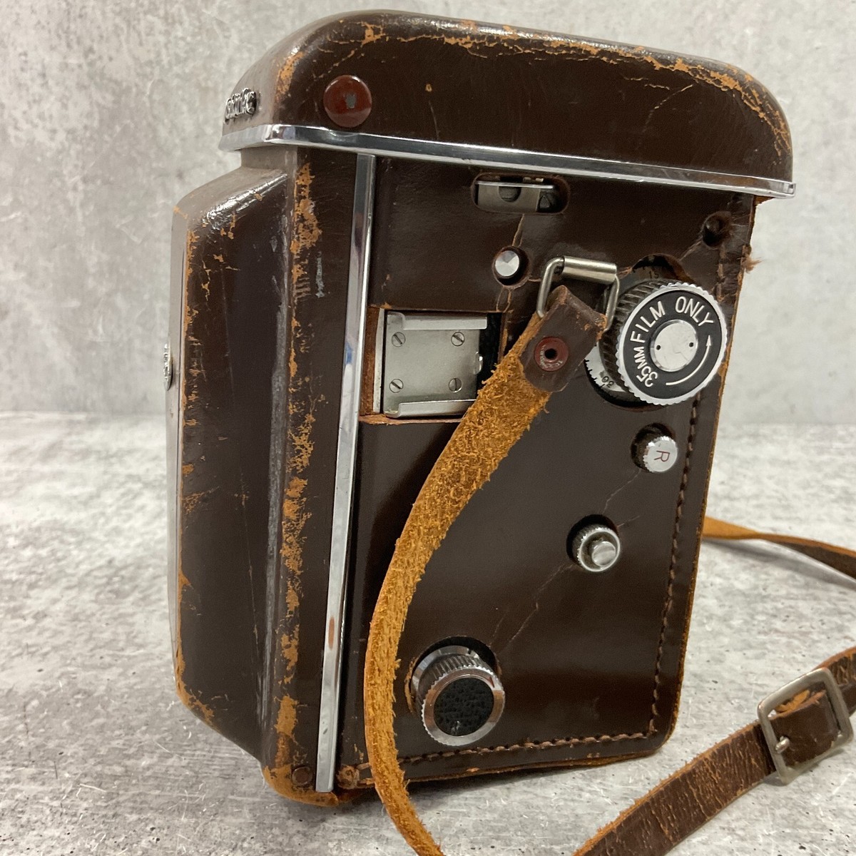 VTG YashicaFlex Yashica 635 TLR 120mm or 35mm Film Camera f3 VTG YashicaFlex Yashica 635 TLR 120mm or 35mm Film Camera f3