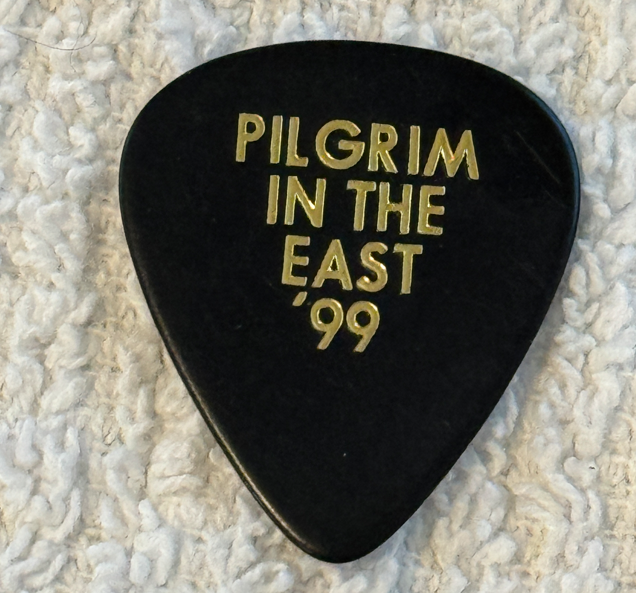 ERIC CLAPTON GUITAR PICK 1999 ASIA WORLD TOUR PILGRIM IN THE EAST