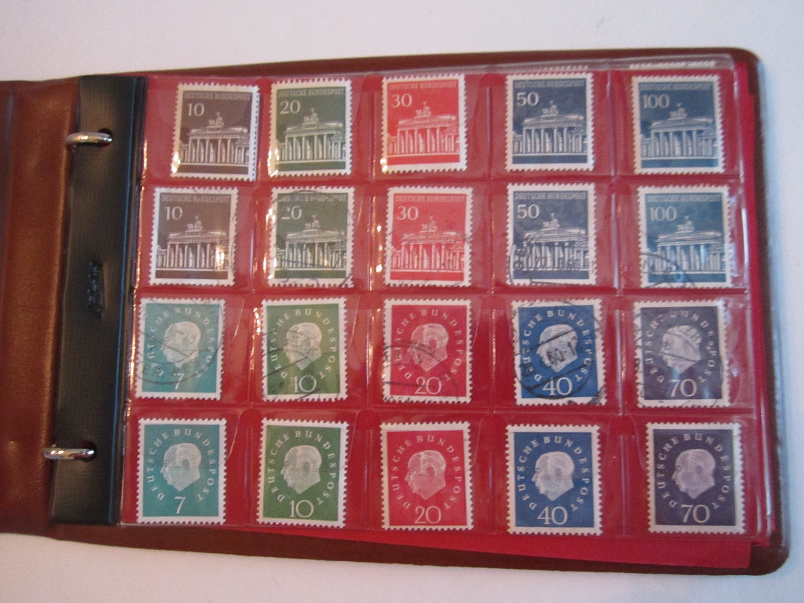 Picture 1 of 8